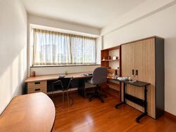 The Esparis (D18), Condominium #620442111